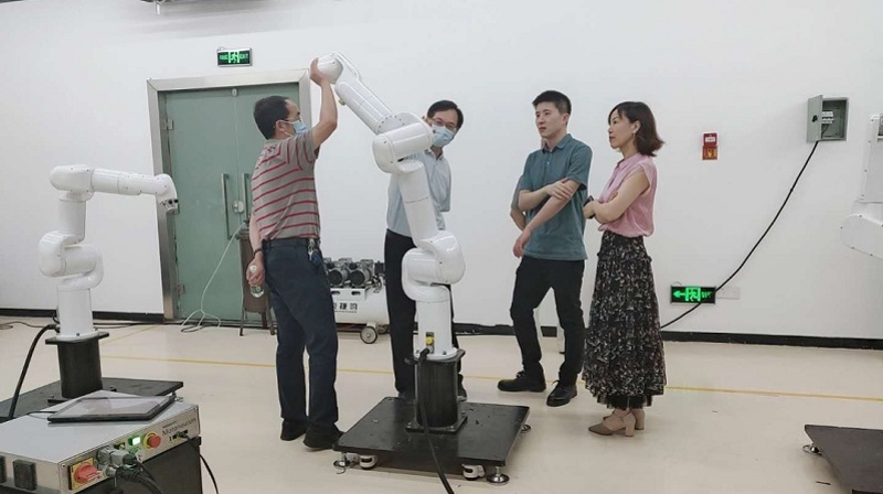 为科技创新护航