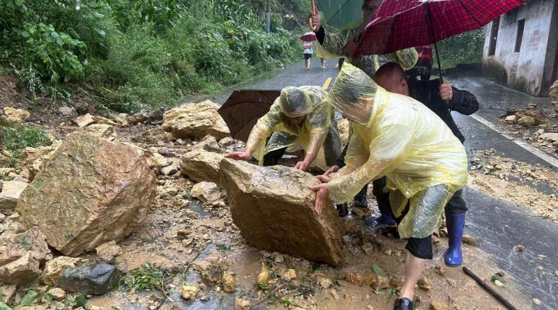 发挥网格“三员”作用 筑牢防汛抗洪救灾“安全堤”