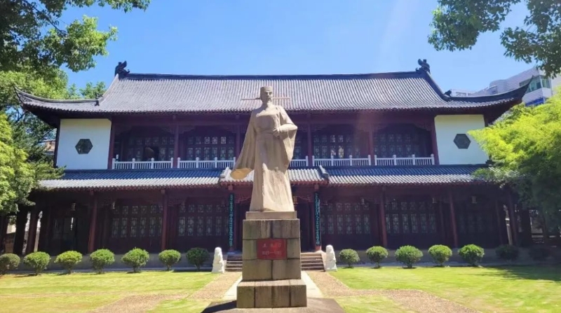 施崇伟专栏｜古城抚州的印记