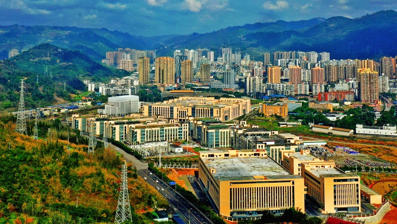重庆万盛经开区：延长年轻干部现代化建设能力培养链
