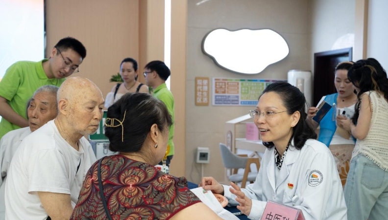 党建引领聚合力 科技赋能中医药惠民暖人心