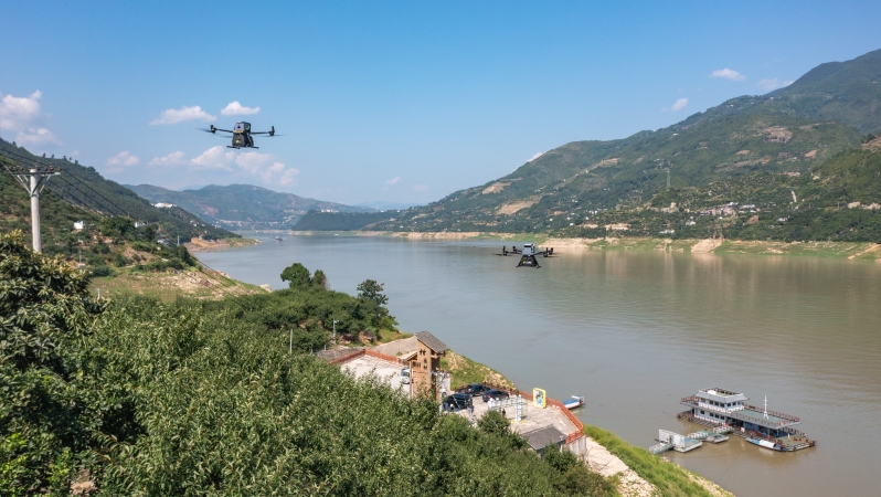 重庆：低空经济如何“飞”得更好？