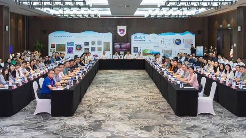 出版业科技与标准重点实验室交流研讨活动暨智慧出版与知识服务重点实验室2025年工作推进会成功举办