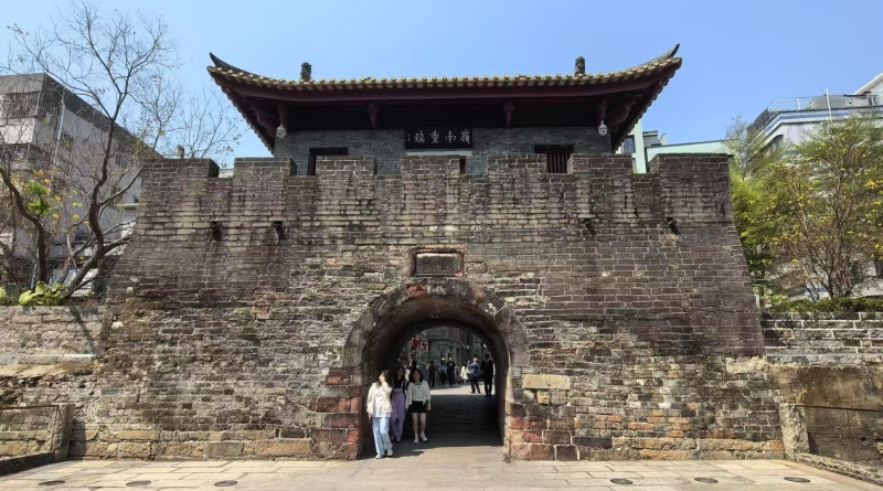 施崇伟专栏｜南头古城：深圳的千年倒影
