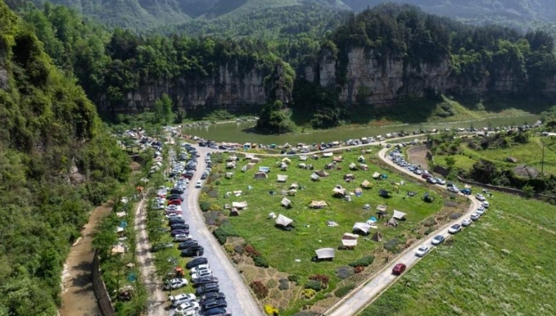 暑期旅游旺季开启，重庆文旅热度居全国前列