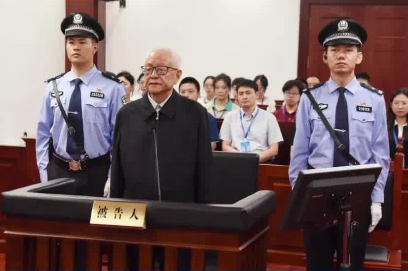 受贿8191万余元，杜梓一审获刑15年#受贿#一审宣判
