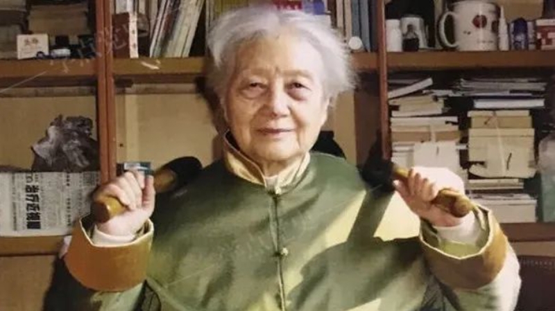 108岁原中共南方局工作人员李白蕾逝世，曾参与编辑《周恩来年谱》
