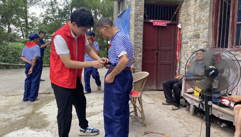 重庆云阳双龙镇：党建+养老服务 铺就乡村幸福养老路