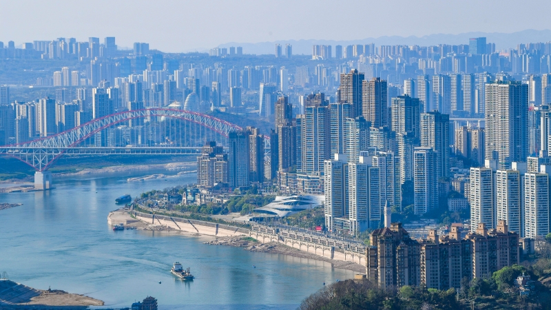 重庆市老干部活动中心举办离退休干部经济形势报告会