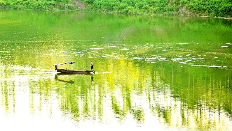 重庆忠县邓家河：湖光山色如诗如画
