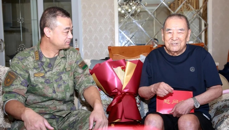 九旬抗战老兵张有明：一枚纪念章，承载八十载峥嵘岁月