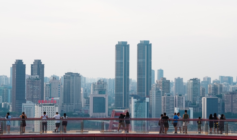 在为民造福中升华道德境界