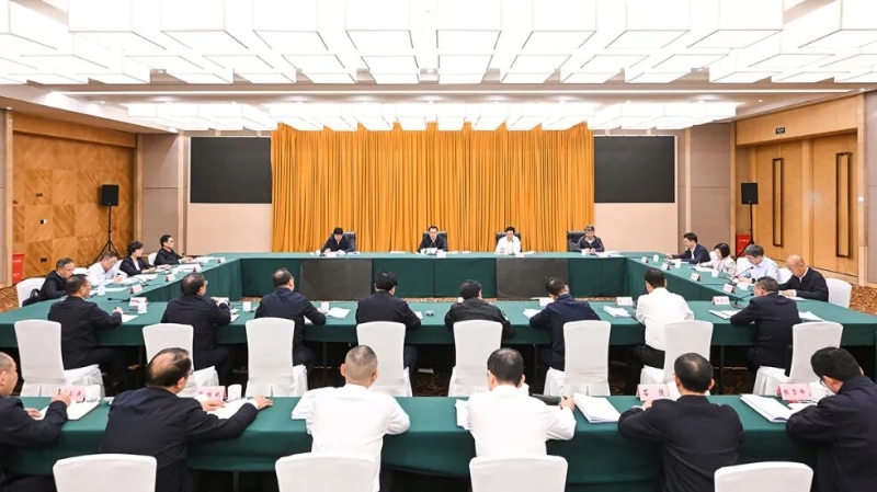 袁家军：发挥优势 跨越发展 扎实推动山区民族地区强县富民现代化
