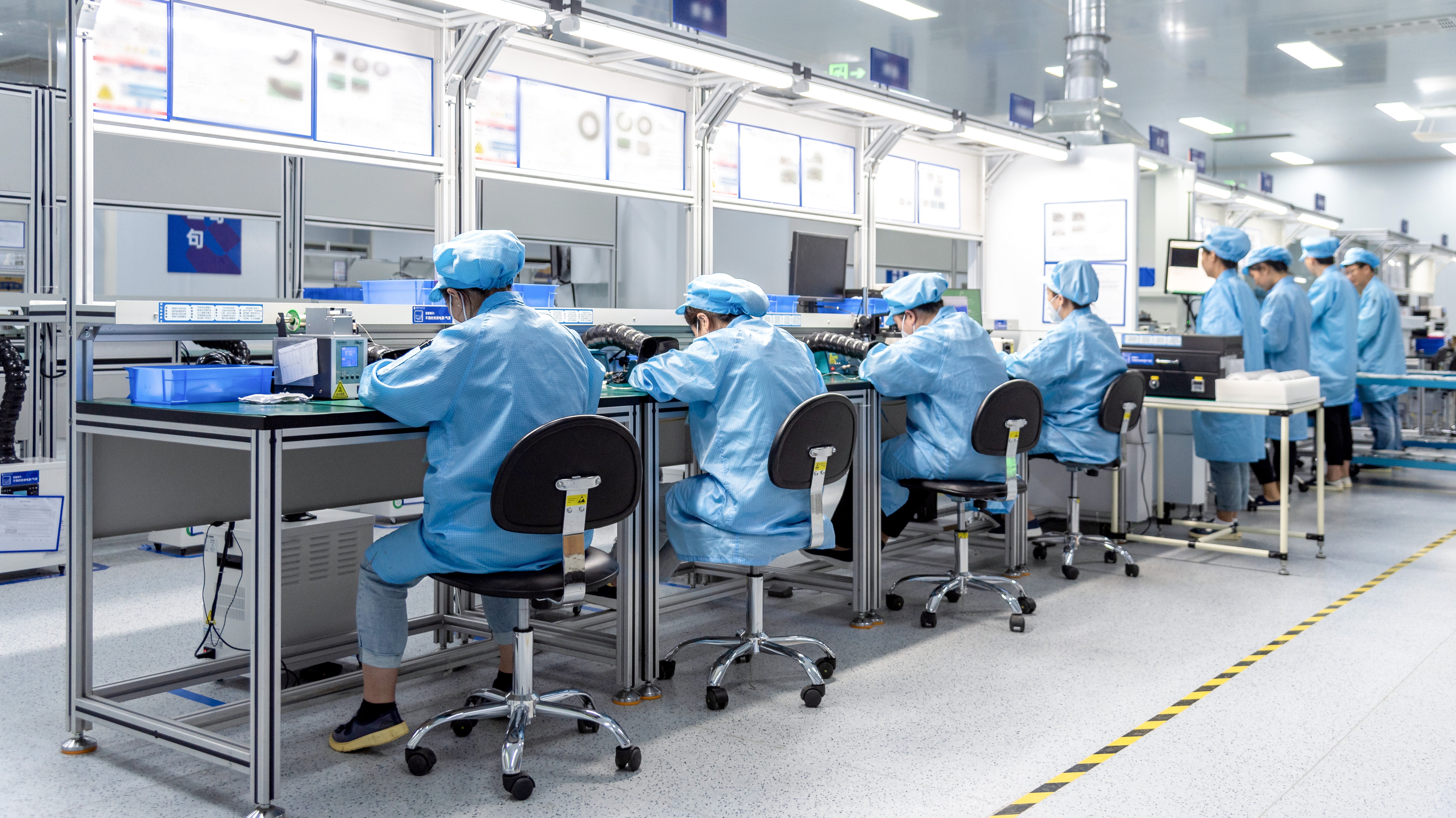 时事聚焦｜培育新质生产力，重庆如何发力？