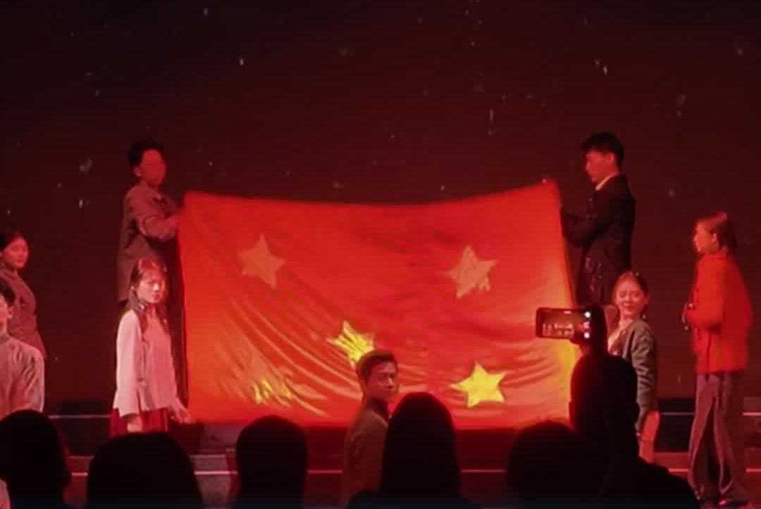 历史的今天11月27日：每一个重庆人都不能忘却......#红岩#江姐#重庆