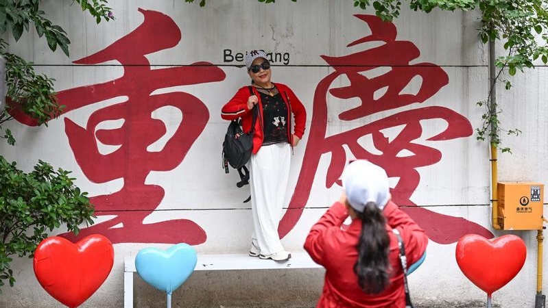 七一文学｜写给市委机关文印中心全体巾帼英雄的诗