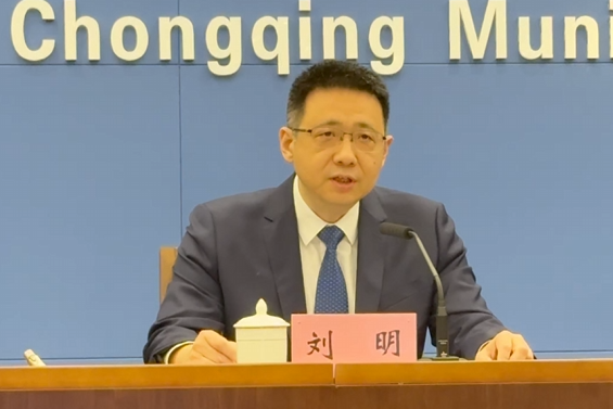 探索实施差异化补贴政策，鼓励消费者购买、使用碳足迹较低的产品