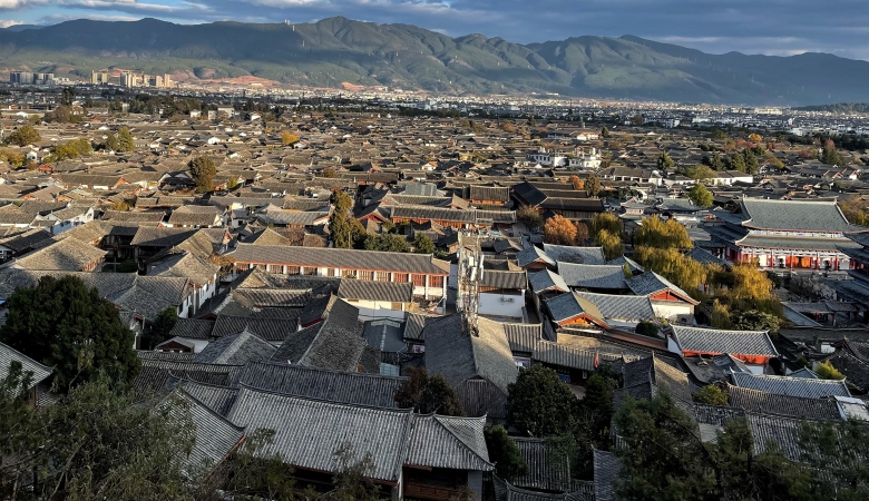 七一文学丨彩云间的甜香