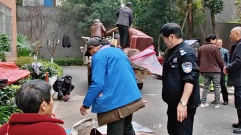 重庆璧山璧城街道：“疏堵结合”破解治理难题 文明创建让老物件“安新家”