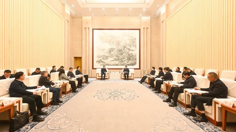 国家电投集团水电股份有限公司揭牌 袁家军胡衡华会见刘明胜一行并共同揭牌