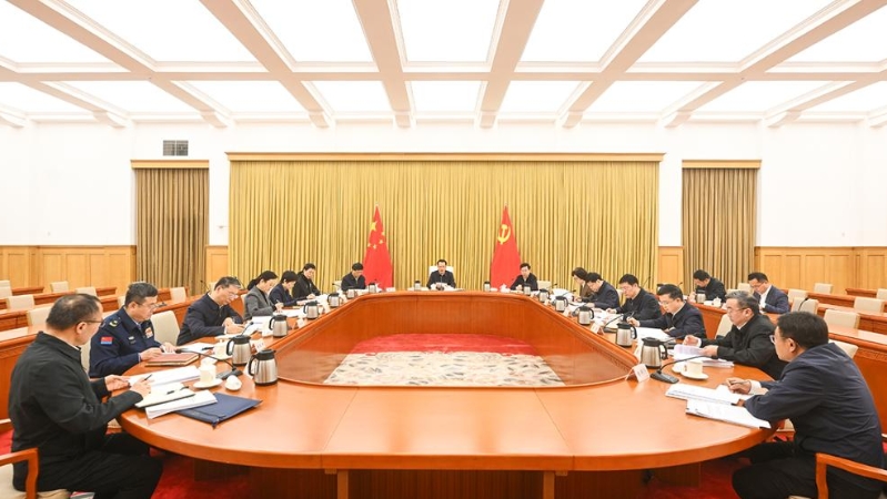 重庆市委常委会召开2025年度民主生活会暨中央巡视反馈意见整改专题民主生活会