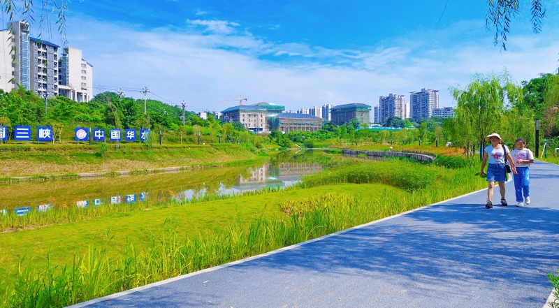 春江何曾负·重庆长江生态回馈启示录①｜花溪河边，有一场与“母亲河”的双向奔赴