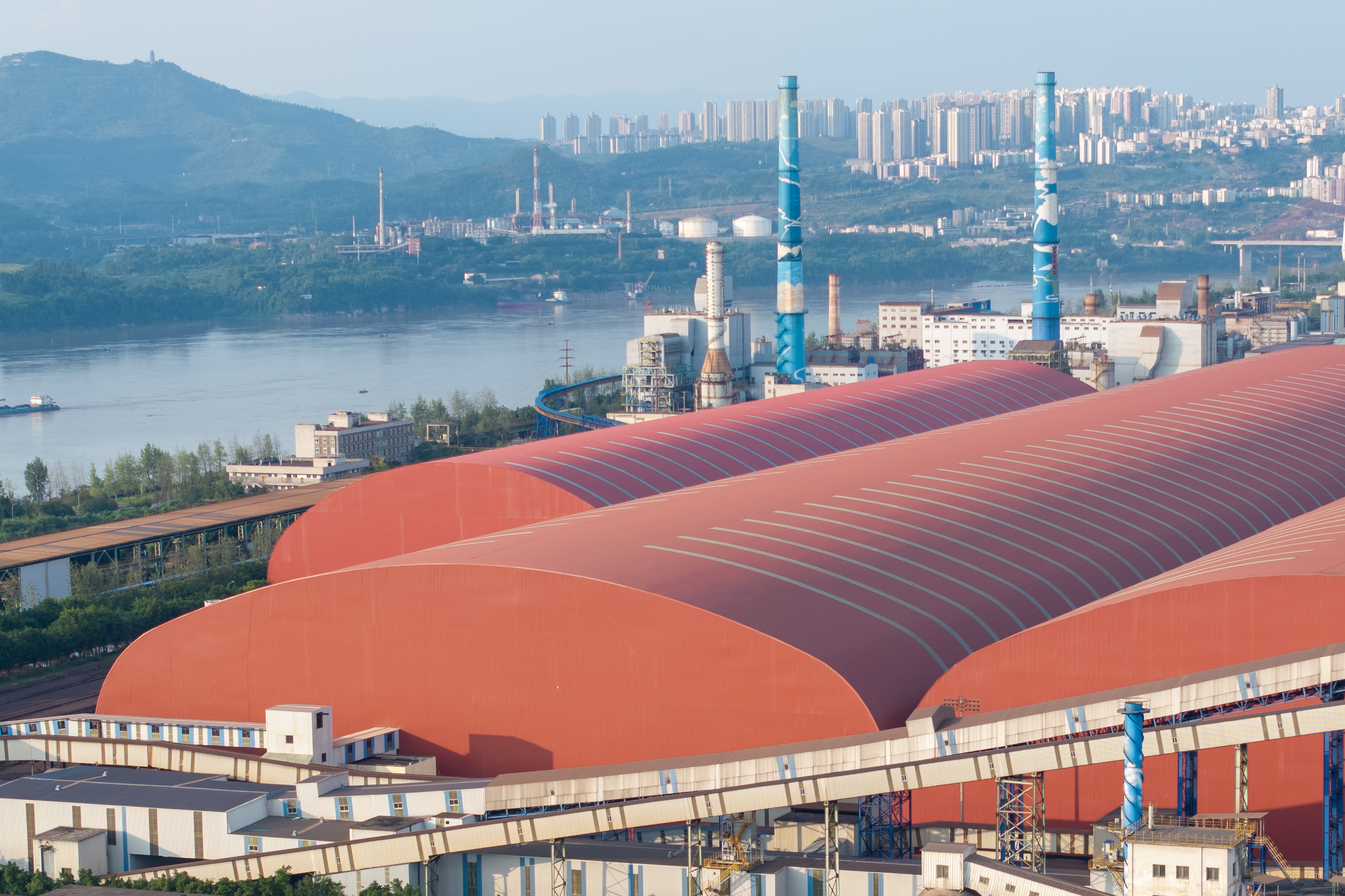 春江何曾负·重庆长江生态回馈启示录③｜“重庆钢铁”钢花飞溅处一江碧水流