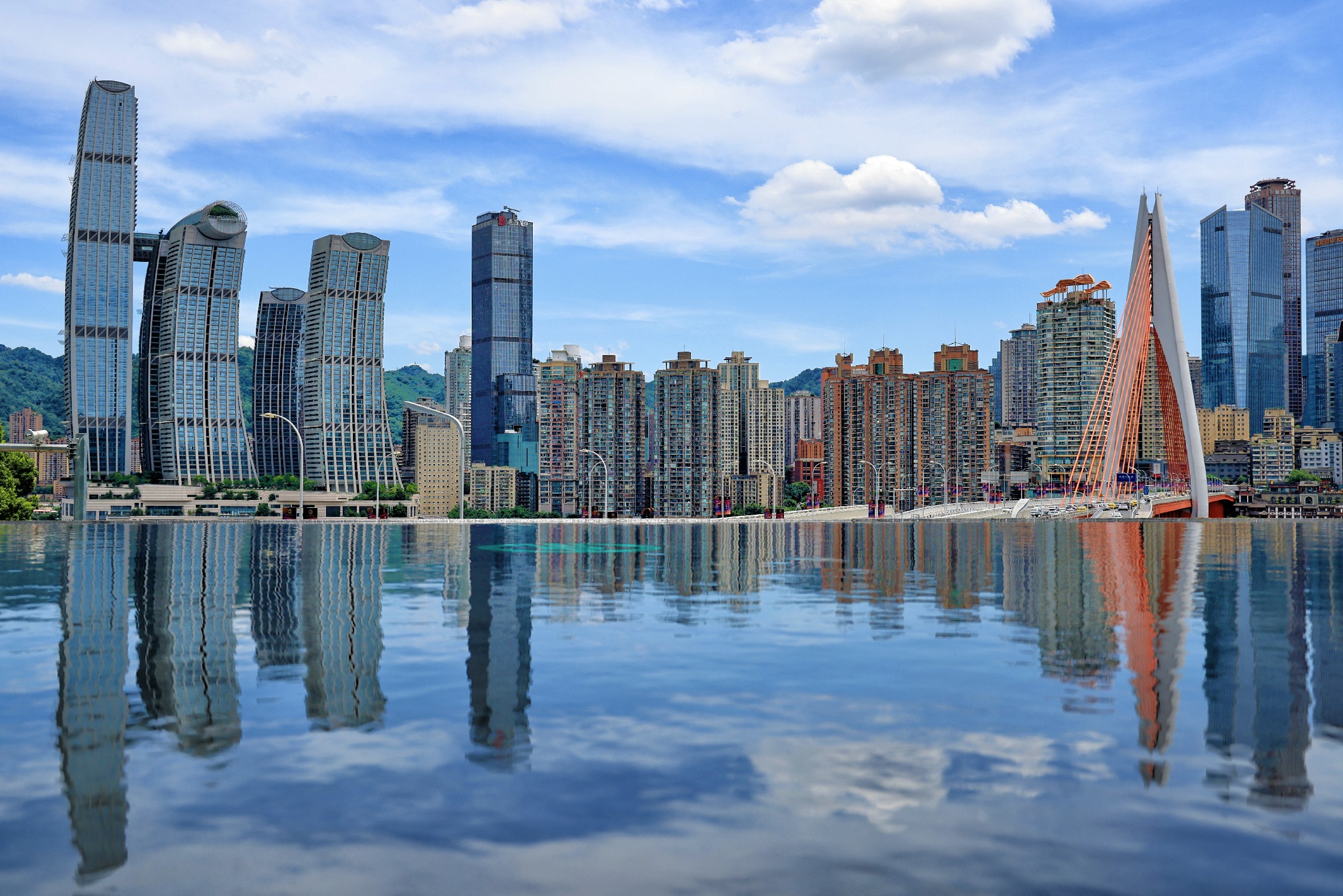 风腐同查同治 反腐败斗争一步不停歇、半步不退让——2025年全市纪检监察工作回眸之二