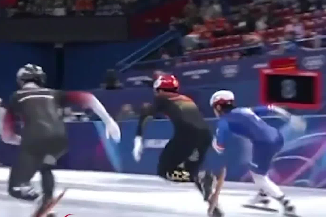 米兰冬奥会短道速滑男子1000米决赛，中国选手孙龙夺得银牌