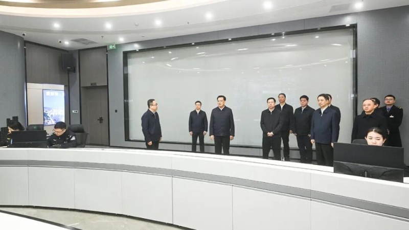 袁家军：守牢平安稳定底线 确保人民群众欢乐祥和过节