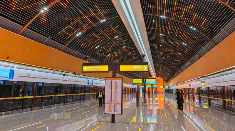 新春走基层｜年节里的轨道交通