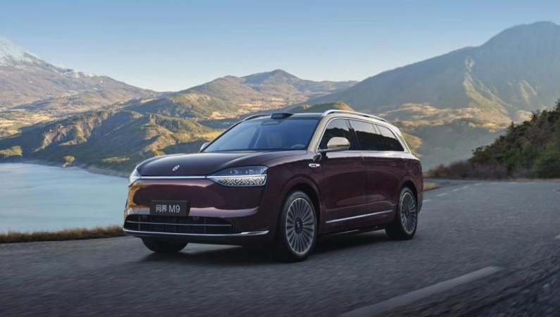 “重庆造”加速出海 问界汽车在阿联酋收获200台首批订单