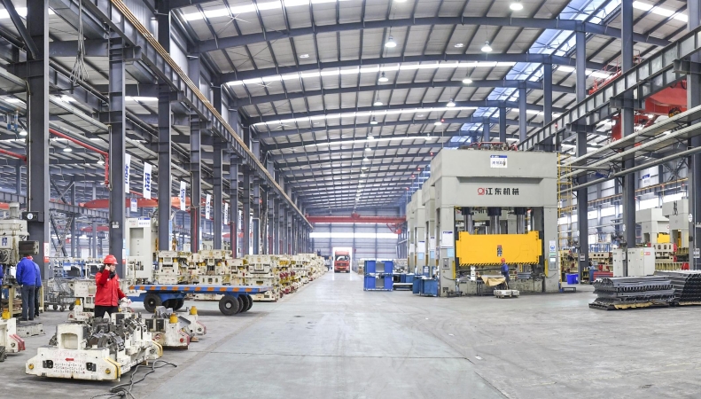 在变局中开创招商引资工作新局面