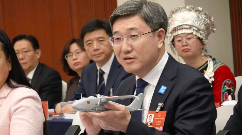 在全国两会现场｜三件重庆智造“宝贝”接连亮相硬核智造为高质量发展注入不竭动能