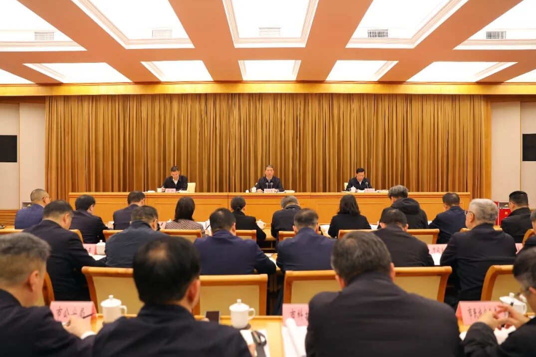 重庆召开市级部门党组（党委）书记抓基层党建述职评议会暨市直机关党建工作会