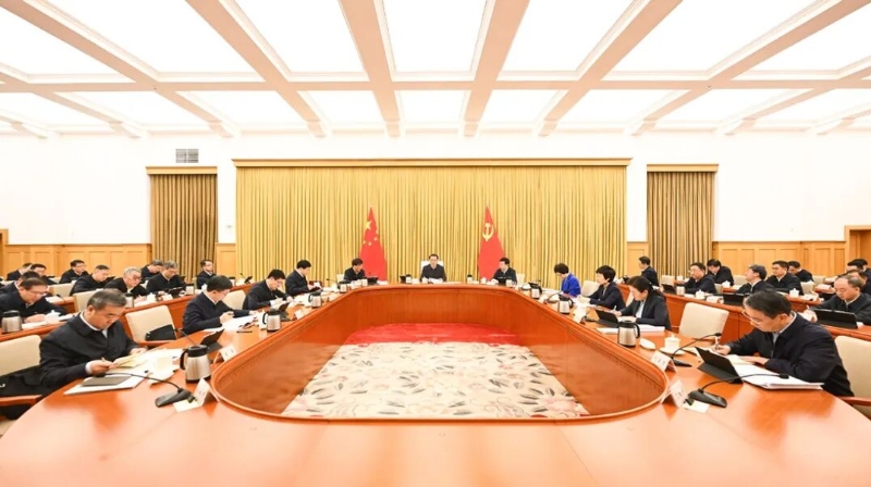 重庆市委常委会举行会议 市委书记袁家军主持并讲话