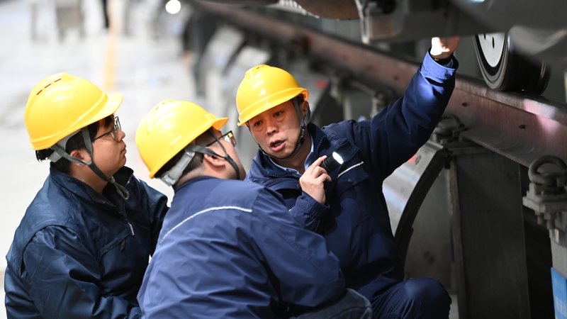 优化新时代中青年干部成长路径