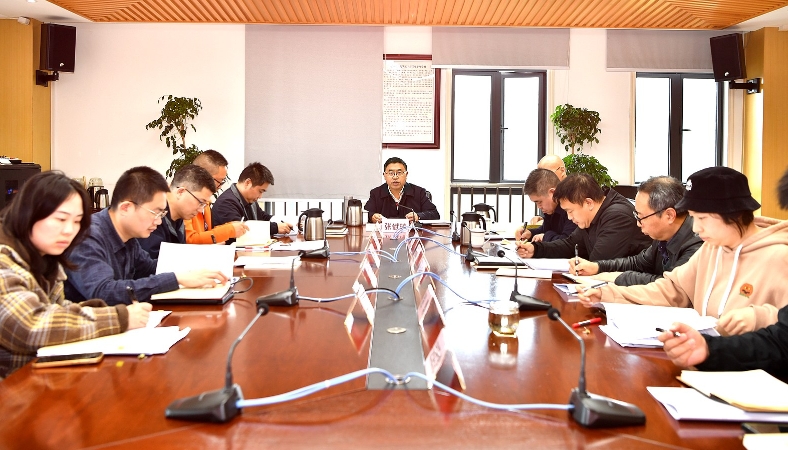当代党员杂志社召开理论学习中心组（扩大）学习会