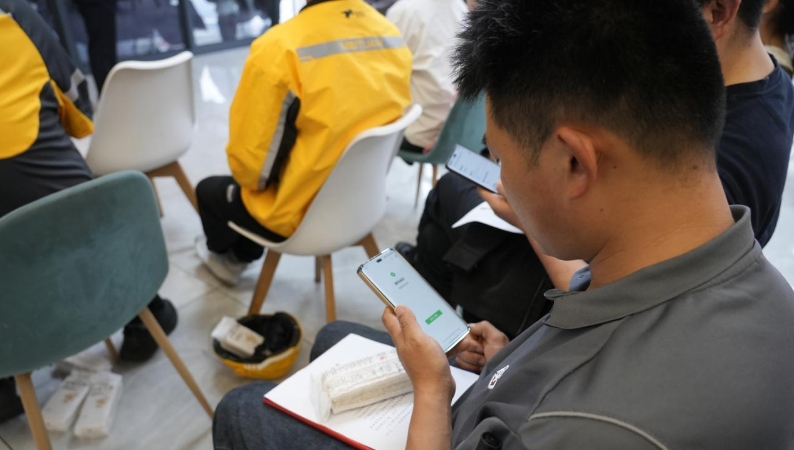 重庆巴南：以党建引领守护网络餐饮安全