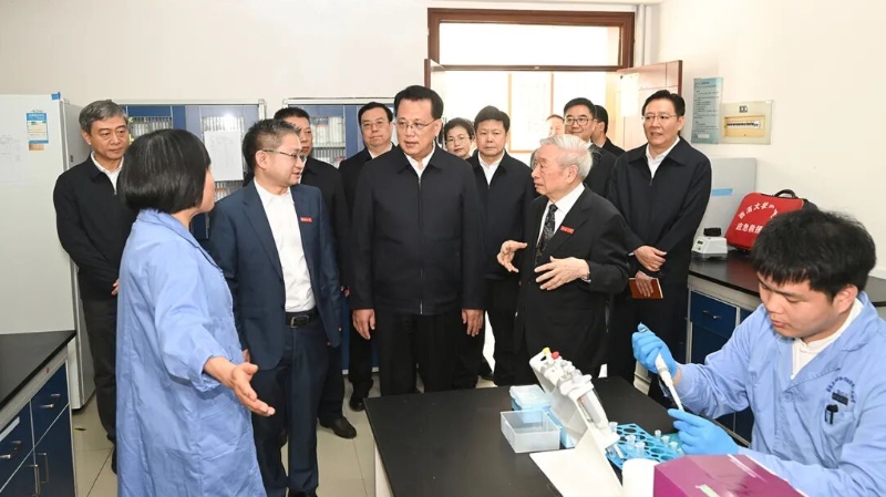 袁家军：推动科技创新和产业创新深度融合 打造教育科技人才一体改革标志性成果