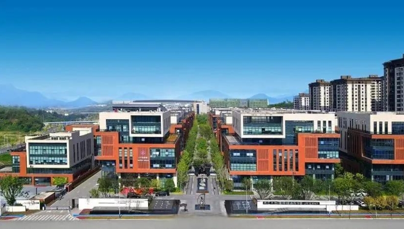 山区库区开发区践行正确政绩观的“四维答卷”