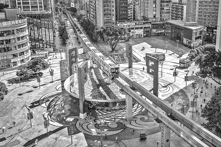 光明日报看重庆｜杨家坪商圈：更酷 更潮 更好耍