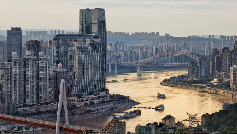 中国对53个非洲建交国全面实施零关税举措生效 重庆首票进口货物顺利通关