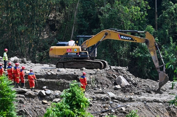 重庆永川特大暴雨灾害救援一线直击