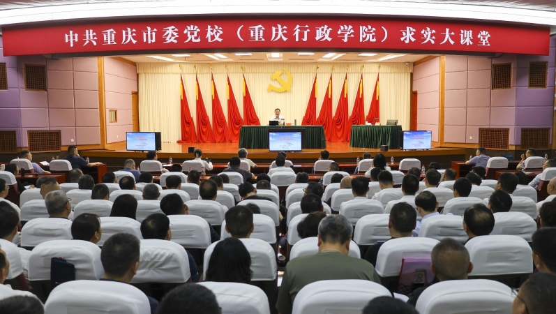 半月谈｜中共重庆市委党校（重庆行政学院）党的建设教研部（重庆市党建研究所）副教授李英：持续优化选用考评奖惩 建强干部人才队伍