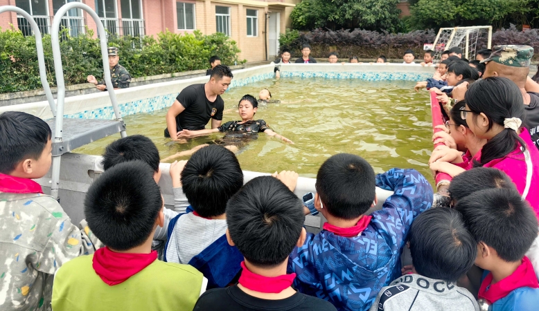 重庆江津四屏镇：惠民服务零距离 答好基层治理民生卷