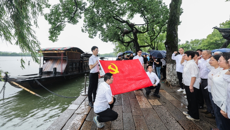 当代快评｜百年之问 时代之答