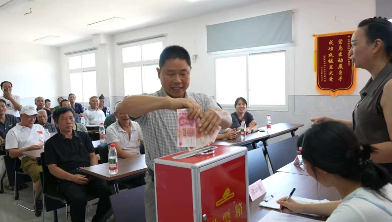 重庆长寿江南街道：一张录取通知书与全村的“托举”