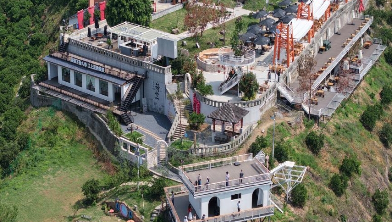 重庆奉节朱衣镇：闲置资源变身“网红打卡”文旅新IP