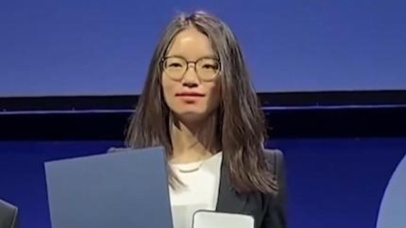 攻克困扰学界百年的“三维挂谷猜想”！35岁中国籍数学家王虹获国际数学界“菲尔兹奖”